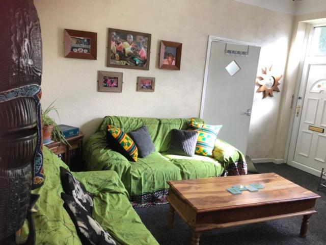Bed and breakfast Bradford Digs