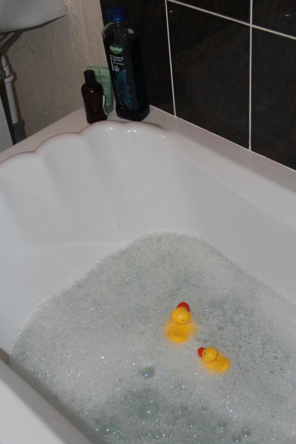 Bradford Digs Bed and breakfast 5*